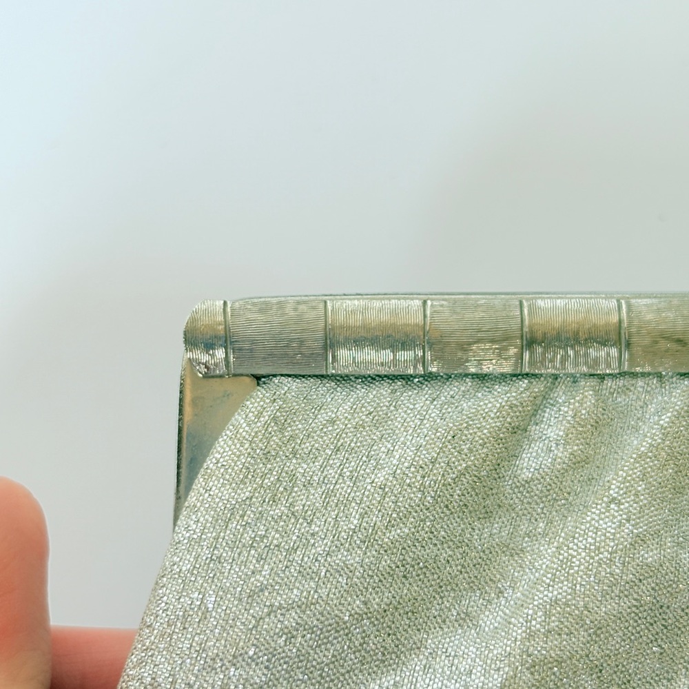 VINTAGE Elegant Silver Clutch - Picture 3 of 9